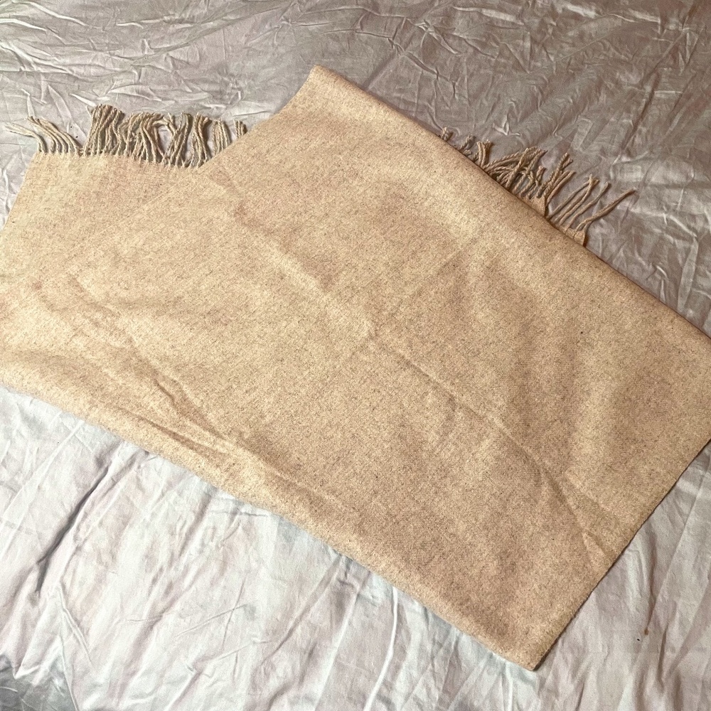 Pale Grey Cashmere/Alpaca Wrap